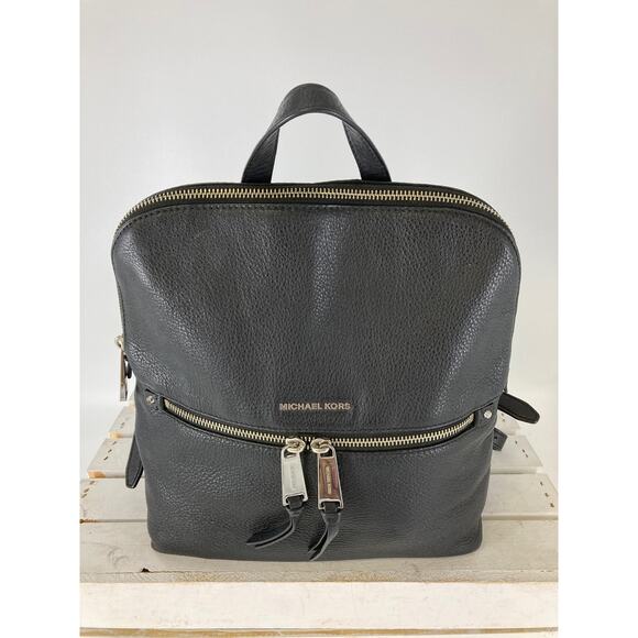 MICHAEL KORS, MEDIUM SIZE BLACK PEBBLED LEATHER BACKPACK (ASIS) - Picture 1 of 16